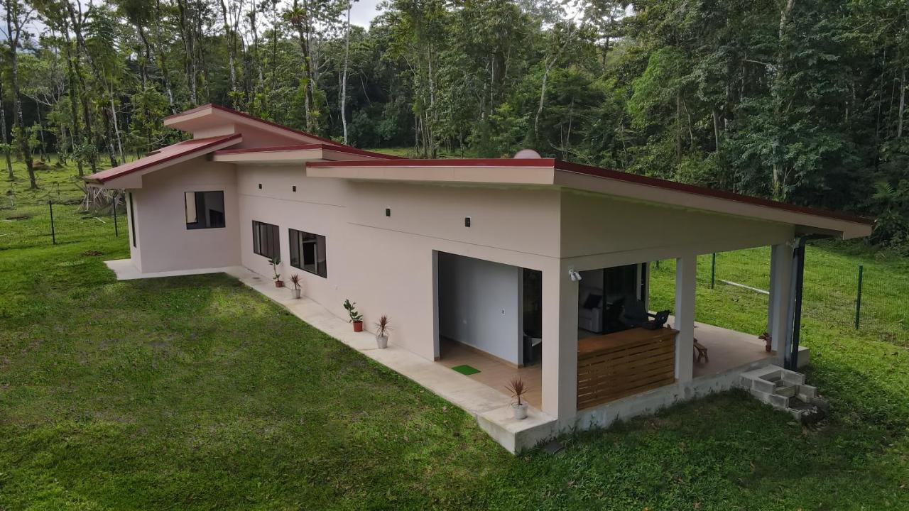 River Paradise Villa With Private Jacuzzi La Fortuna Екстер'єр фото