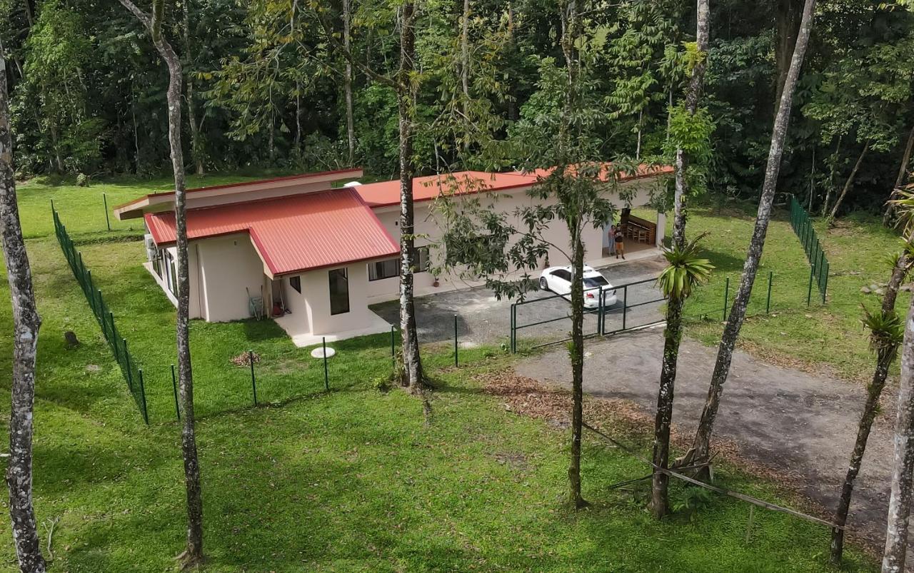 River Paradise Villa With Private Jacuzzi La Fortuna Екстер'єр фото